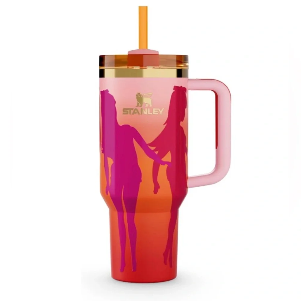 🤩 Stanley x Barbie 40oz Tumbler - New - Picture 2 of 5